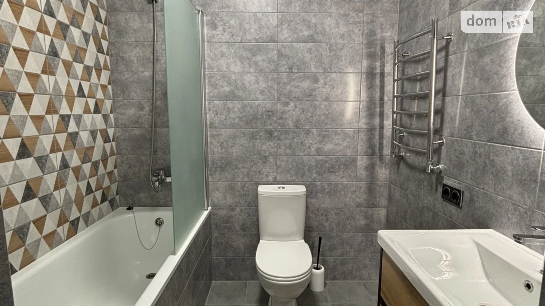 Сдается в аренду 1-комнатная квартира 52 кв. м в Львове, ул. Хмельницкого Богдана, 230А - фото 5