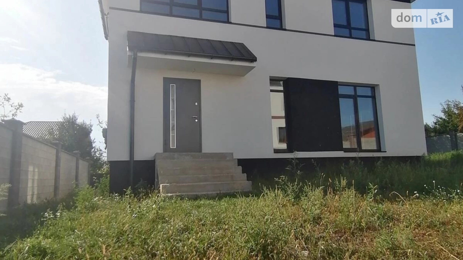 Продается дом на 2 этажа 110 кв. м с подвалом, цена: 88000 $ - фото 2