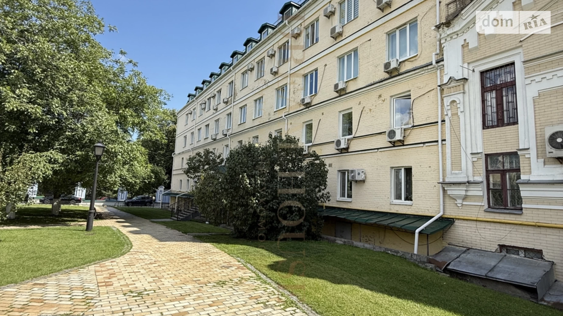 Сдается в аренду офис 12 кв. м в бизнес-центре, цена: 110 $ - фото 2