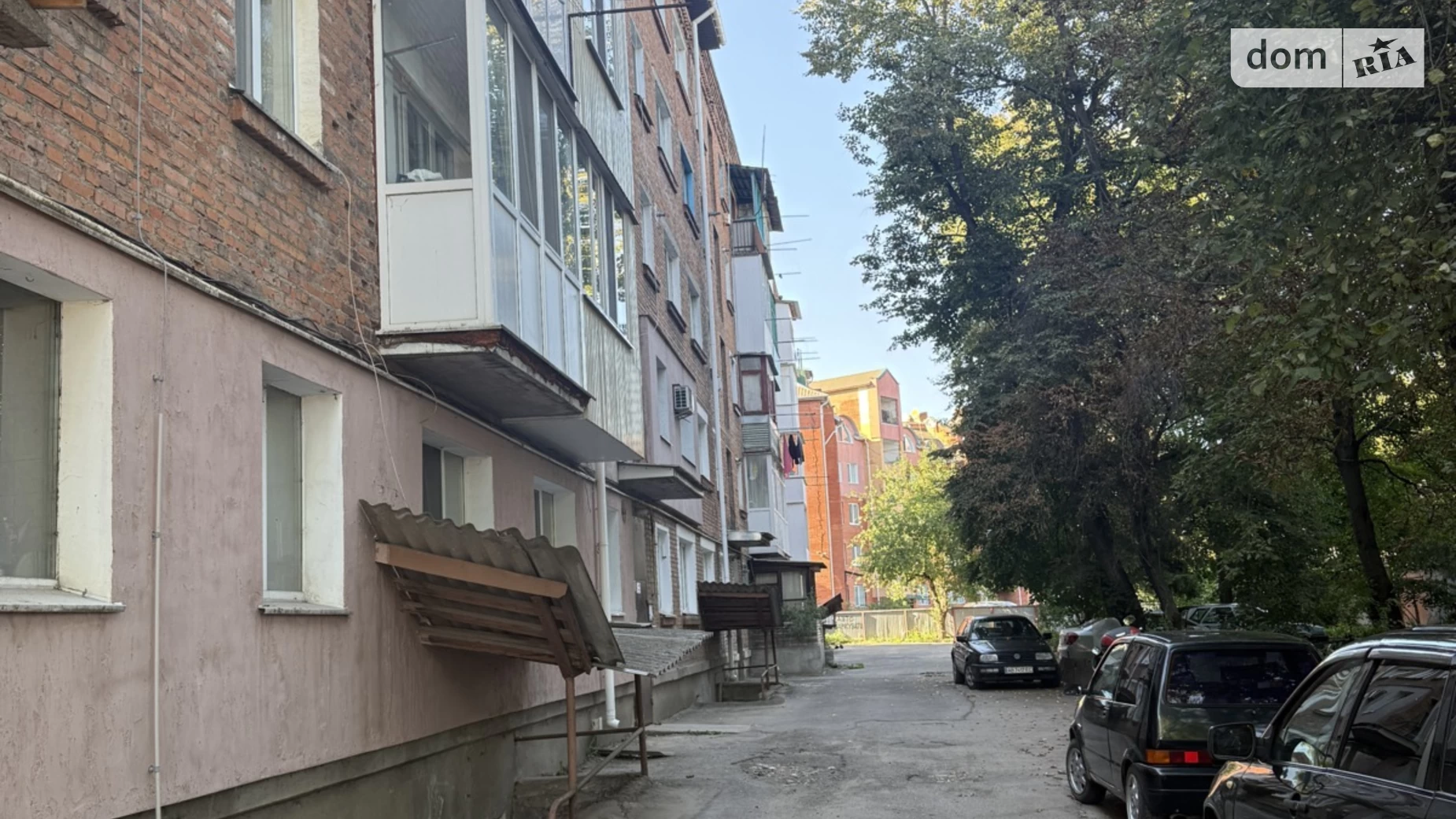 Продается 3-комнатная квартира 52 кв. м в Баре, ул. В. Комарова, 1 - фото 2