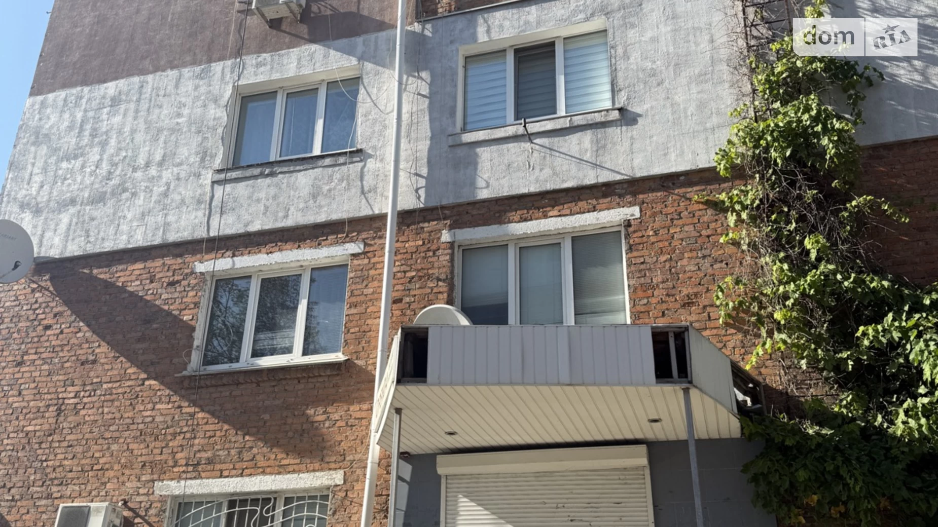 Продается 3-комнатная квартира 52 кв. м в Баре, ул. В. Комарова, 1 - фото 3