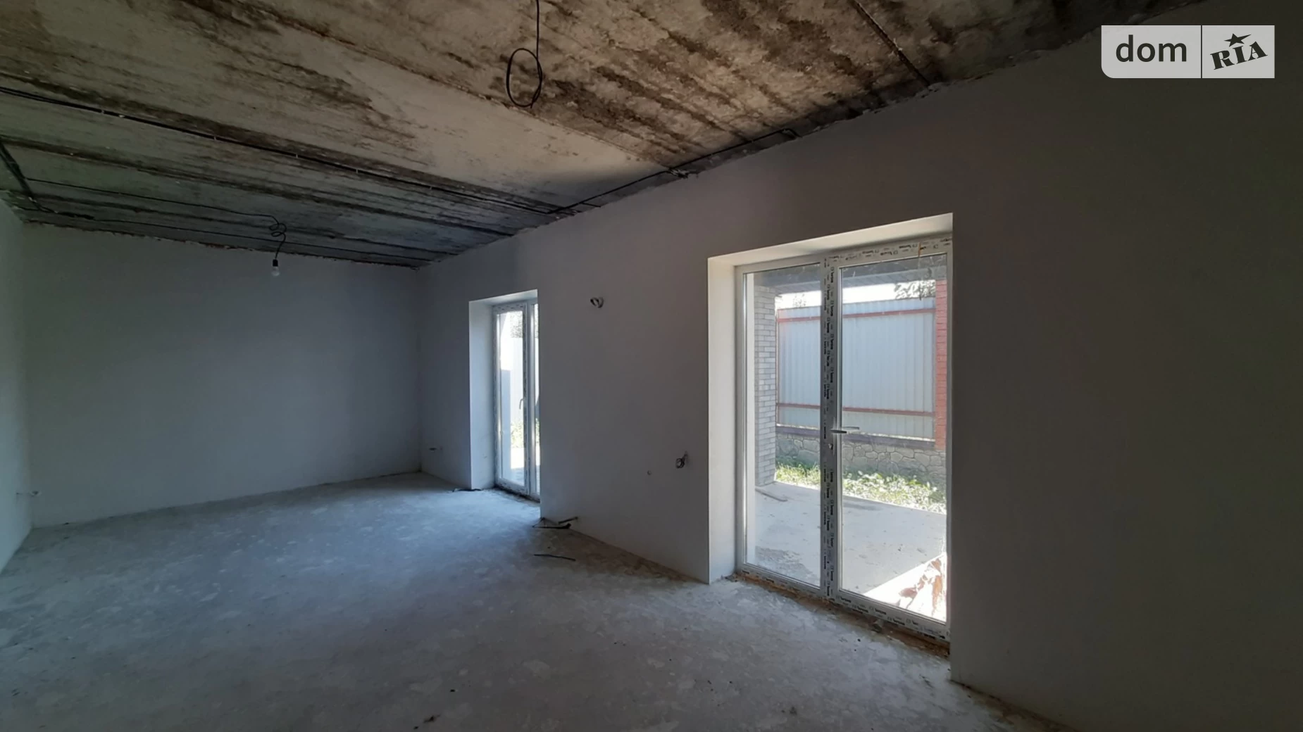 Продается дом на 2 этажа 147 кв. м с баней/сауной, цена: 143000 $ - фото 3
