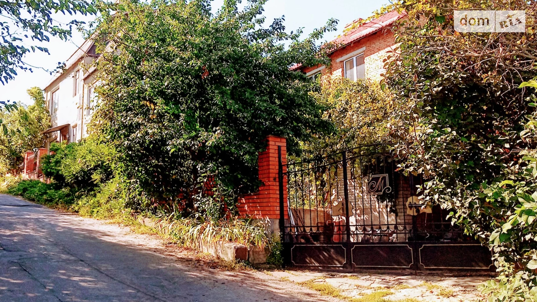 Продается дом на 2 этажа 106 кв. м с балконом, цена: 150000 $ - фото 2
