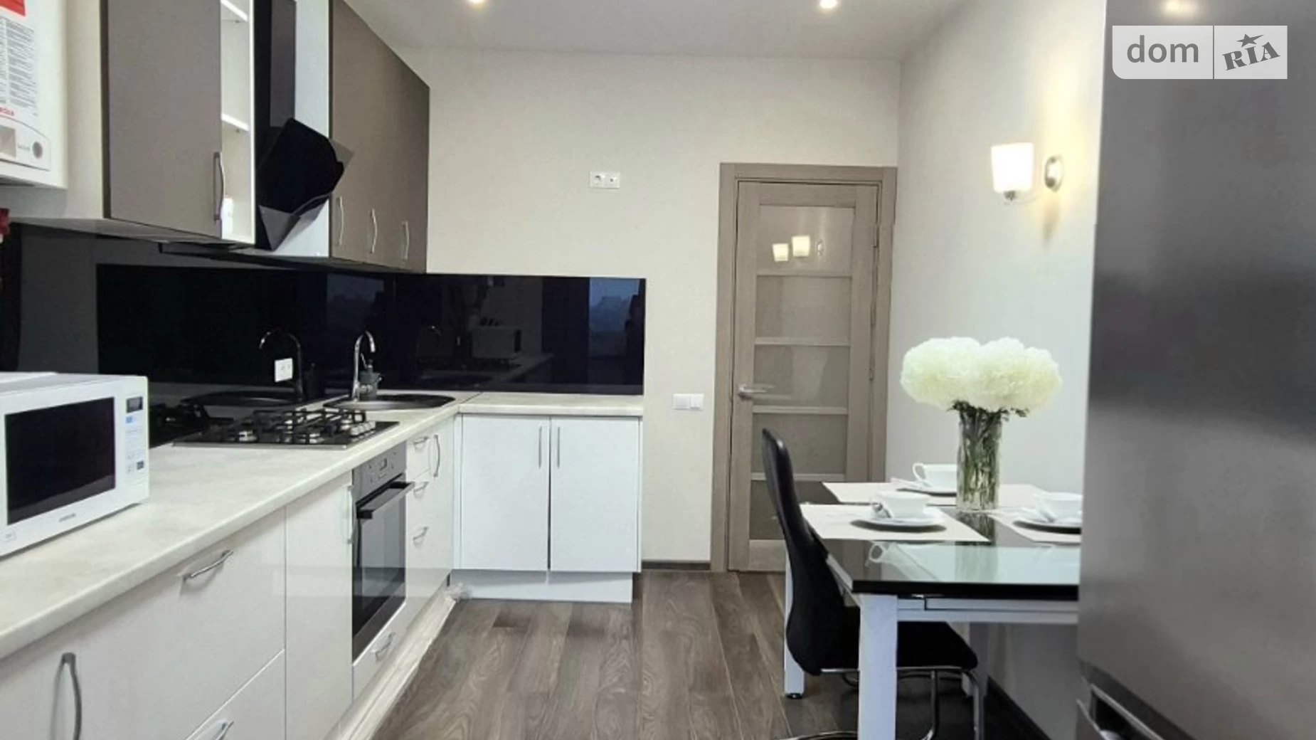 Продается 1-комнатная квартира 45 кв. м в Софиевской Борщаговке, ул. Академика Шалимова, 69Б - фото 3