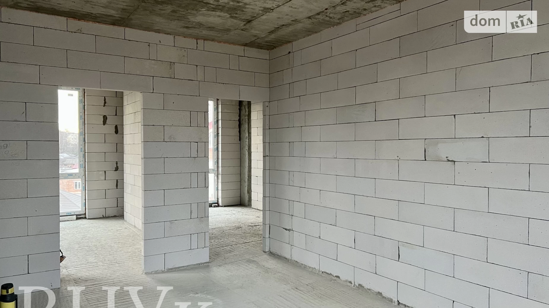 2-комнатная квартира 75 кв. м в Тернополе, ул. Петриковская - фото 2