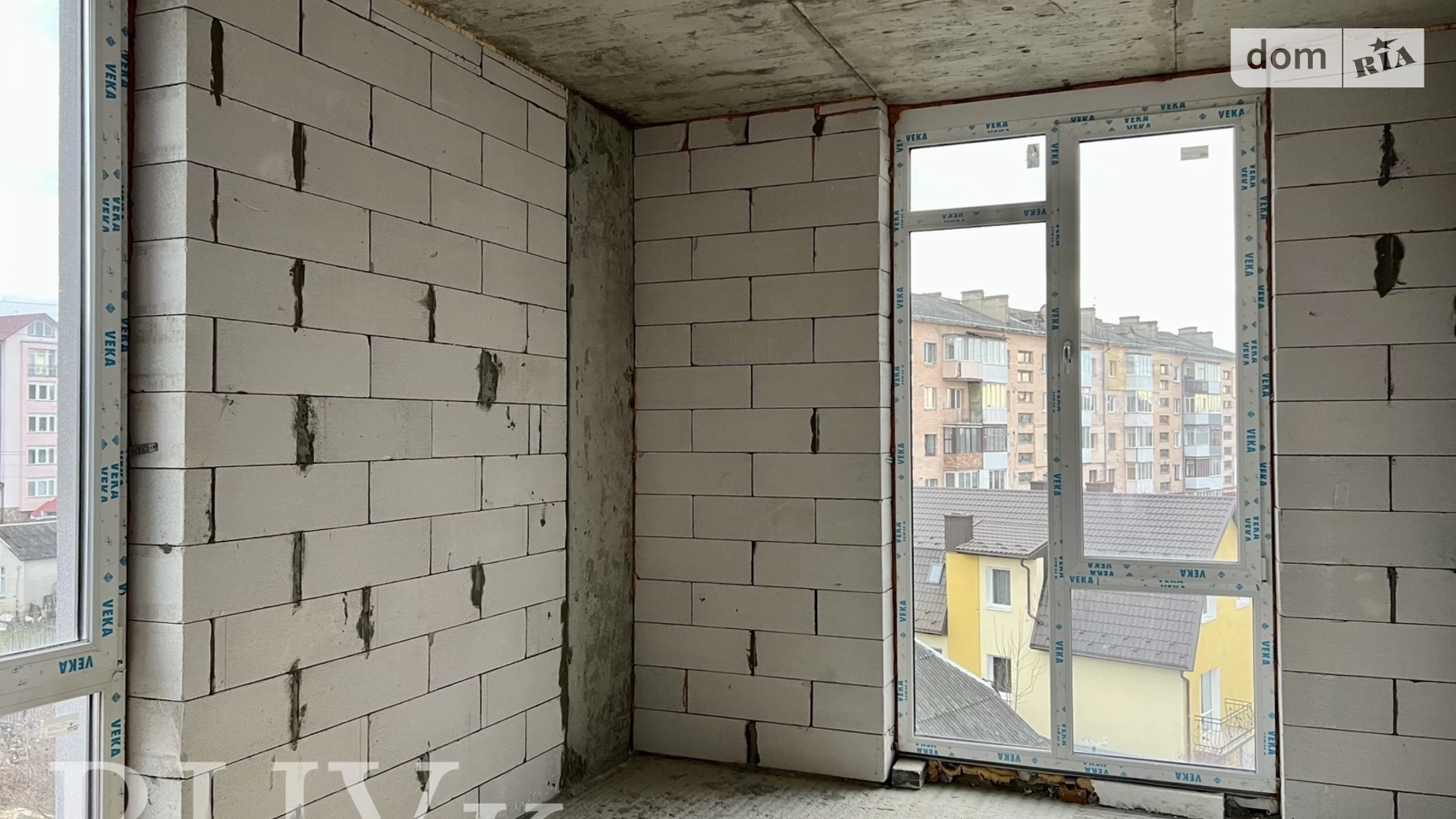 2-комнатная квартира 75 кв. м в Тернополе, ул. Петриковская - фото 4