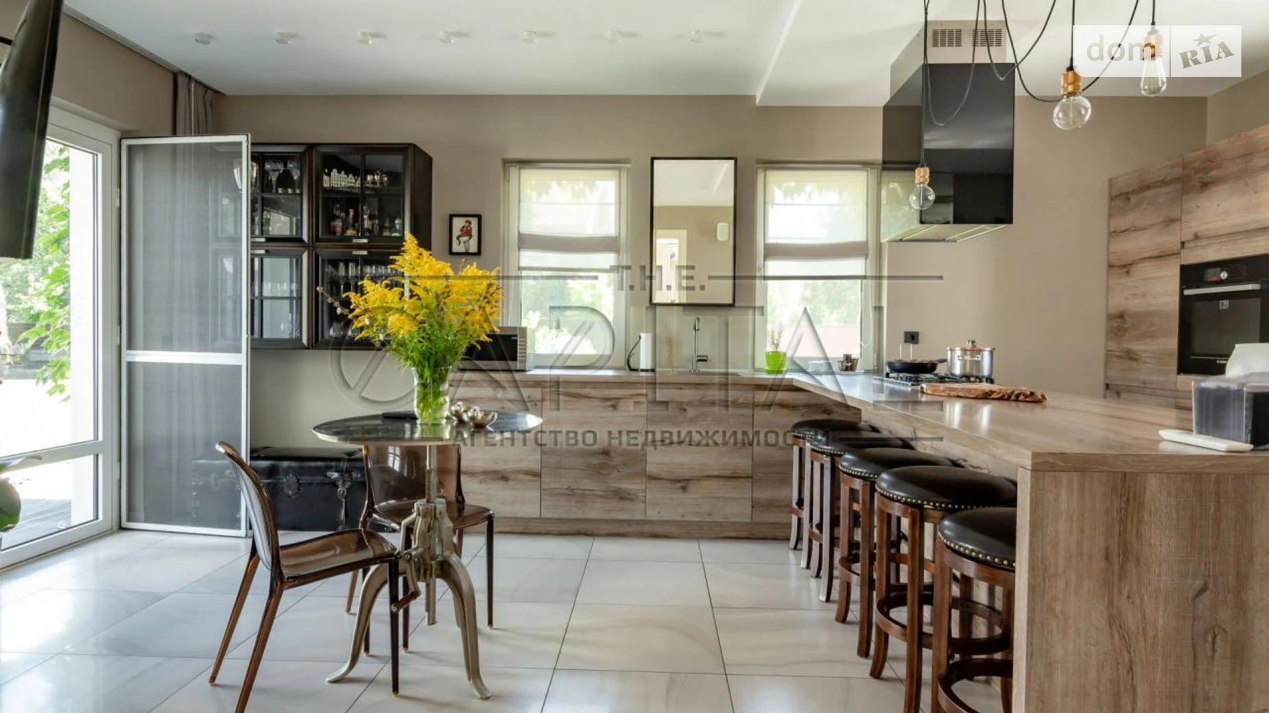 Продается дом на 2 этажа 360 кв. м с верандой, цена: 430000 $ - фото 4