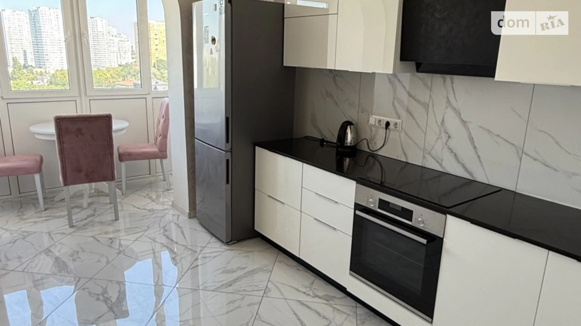 Сдается в аренду 2-комнатная квартира 55 кв. м в Одессе, ул. Люстдорфская дорога, 100Б - фото 2