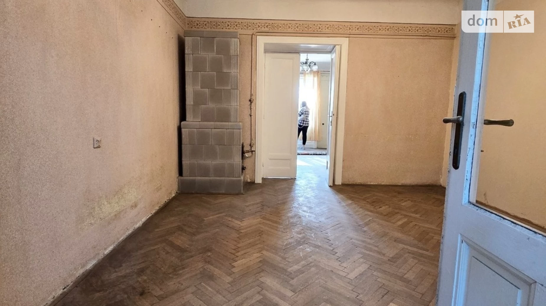 Продается 4-комнатная квартира 105 кв. м в Черновцах, ул. Котляревского Ивана - фото 3