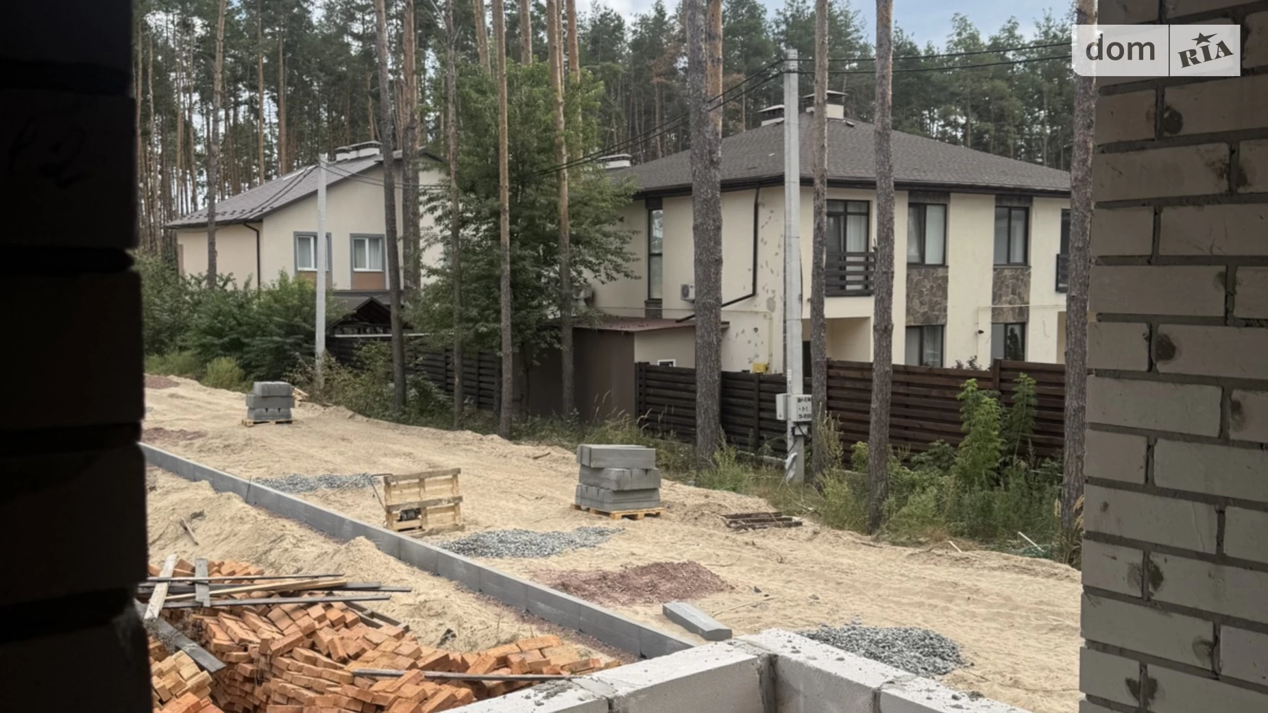 Продается 2-комнатная квартира 58 кв. м в Гостомеле, ул. Соборная, 1 - фото 4