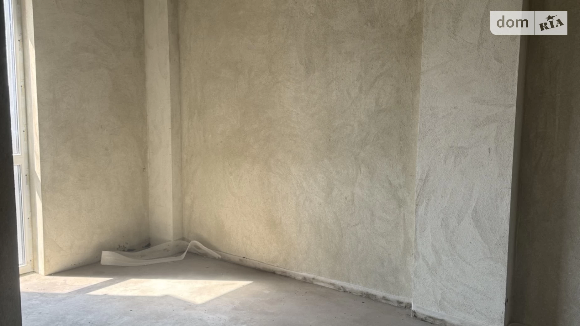 Продается 1-комнатная квартира 37 кв. м в Ужгороде, ул. Собранецкая, 100 - фото 3