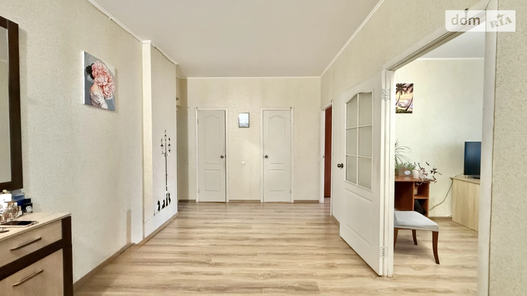 Продается 3-комнатная квартира 86.6 кв. м в, цена: 52000 $ - фото 2