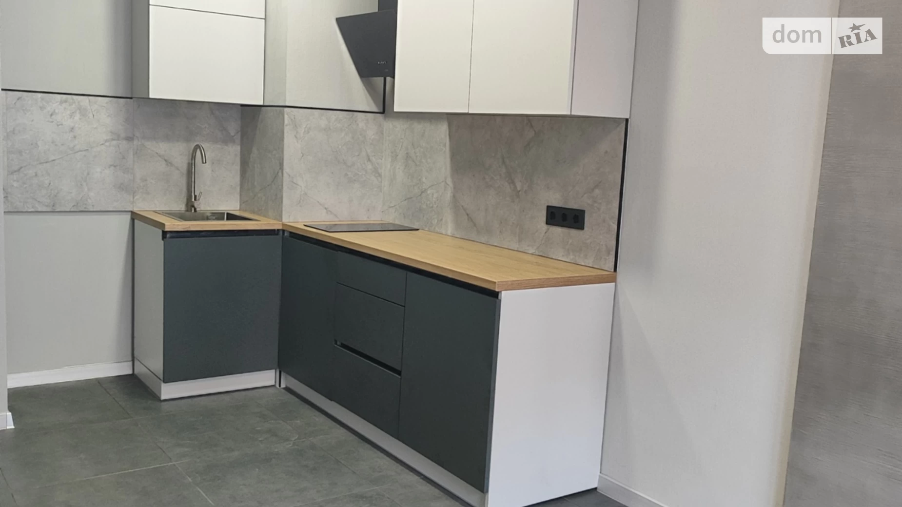 Продается 1-комнатная квартира 28 кв. м в Одессе, Фонтанская дор., 25Ж - фото 2