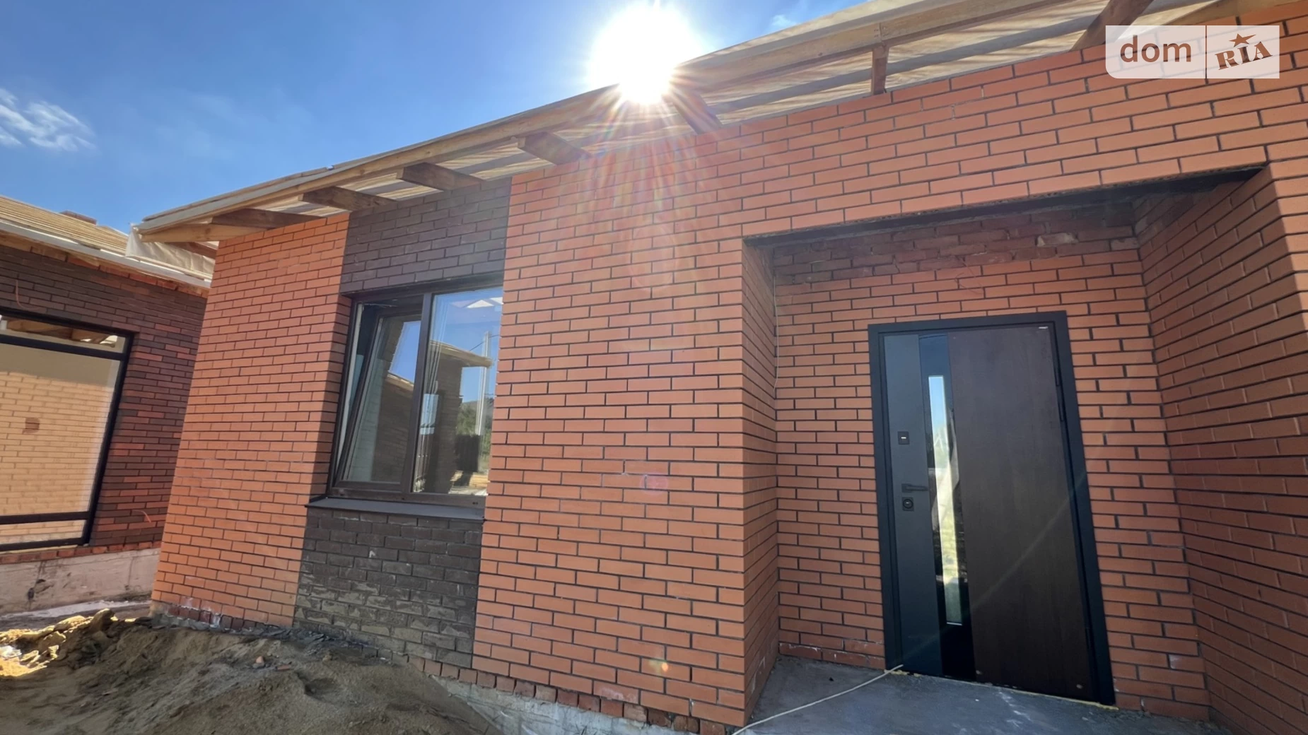Продается одноэтажный дом 80 кв. м с гаражом, цена: 84000 $ - фото 2