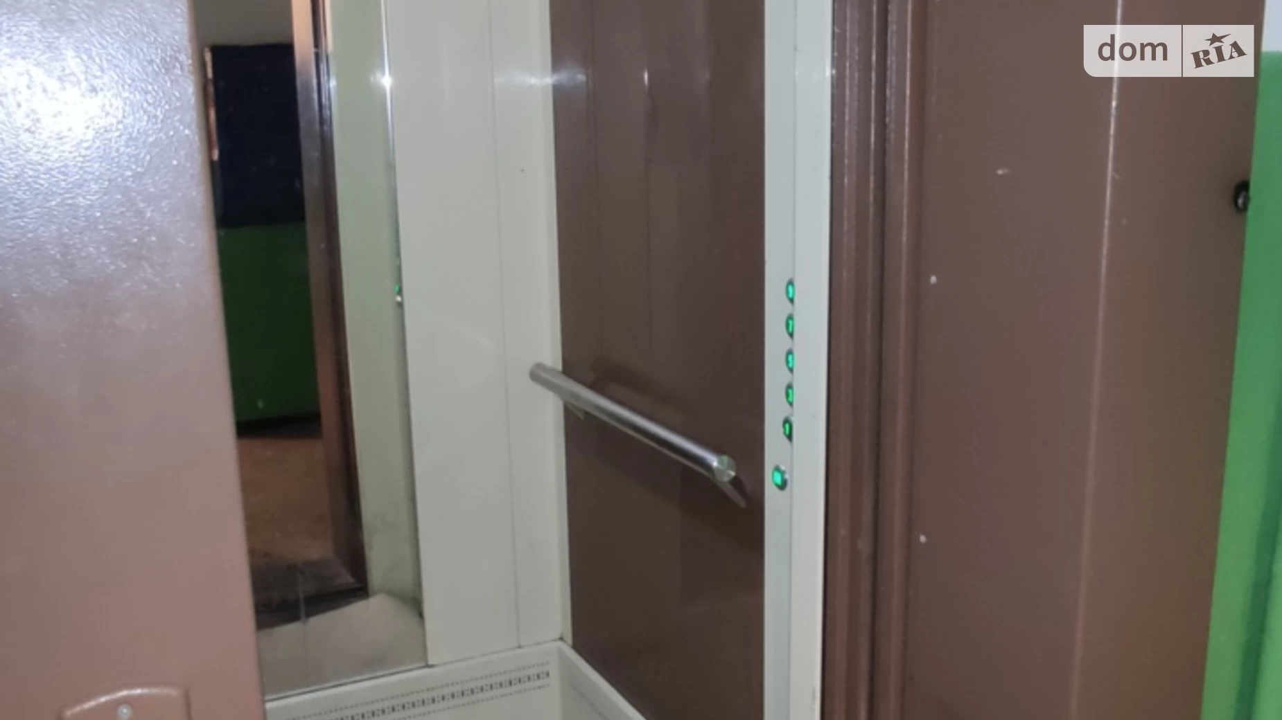 Продается 1-комнатная квартира 32.5 кв. м в Киеве, ул. Николая Ушакова, 12 - фото 3