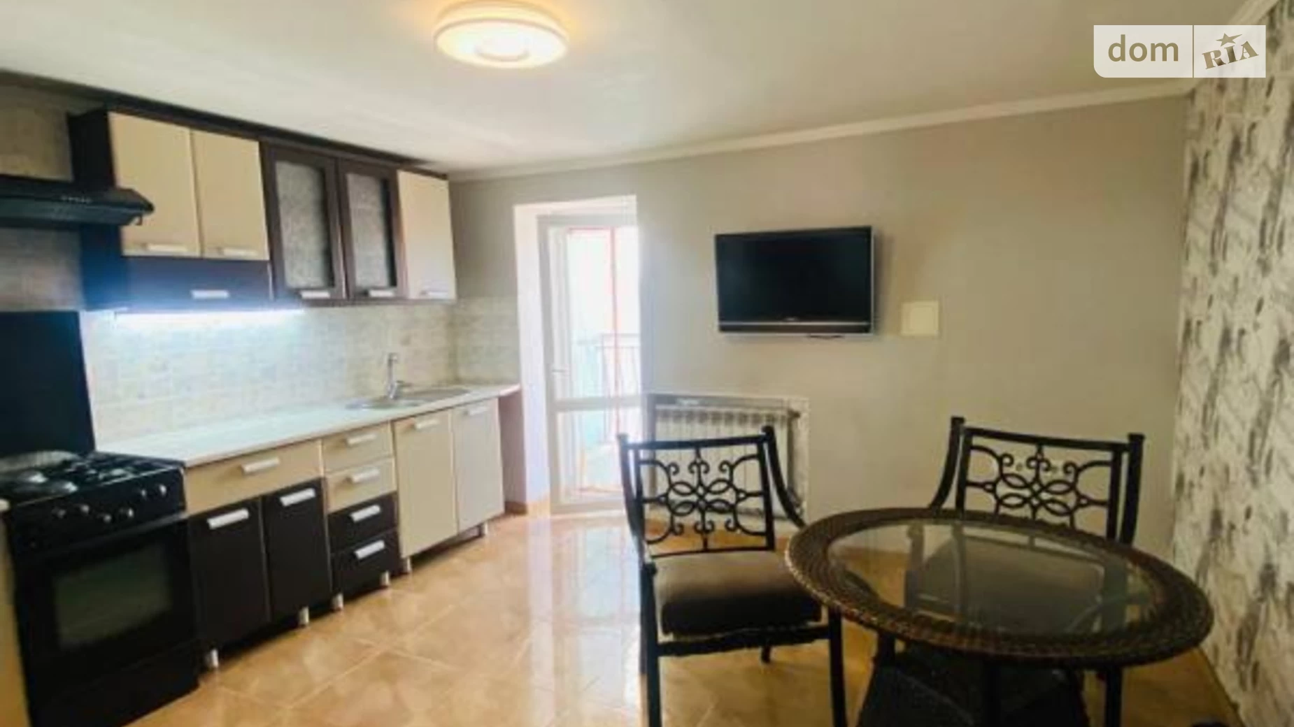 Продається 2-кімнатна квартира 69 кв. м у Одесі, вул. Академіка Сахарова - фото 2