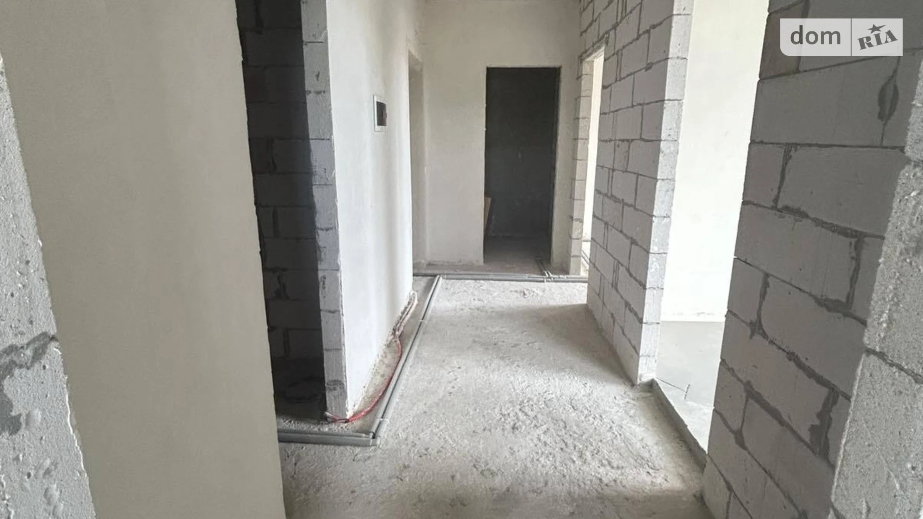 Продается 2-комнатная квартира 65 кв. м в Черновцах, ул. Киевская, 31К - фото 2