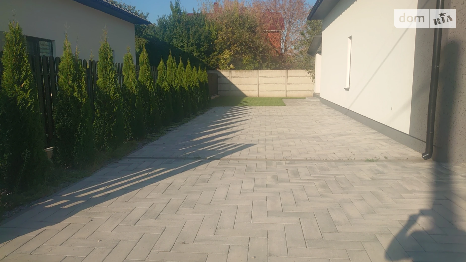 Продается дом на 2 этажа 163 кв. м с балконом, цена: 135000 $ - фото 3