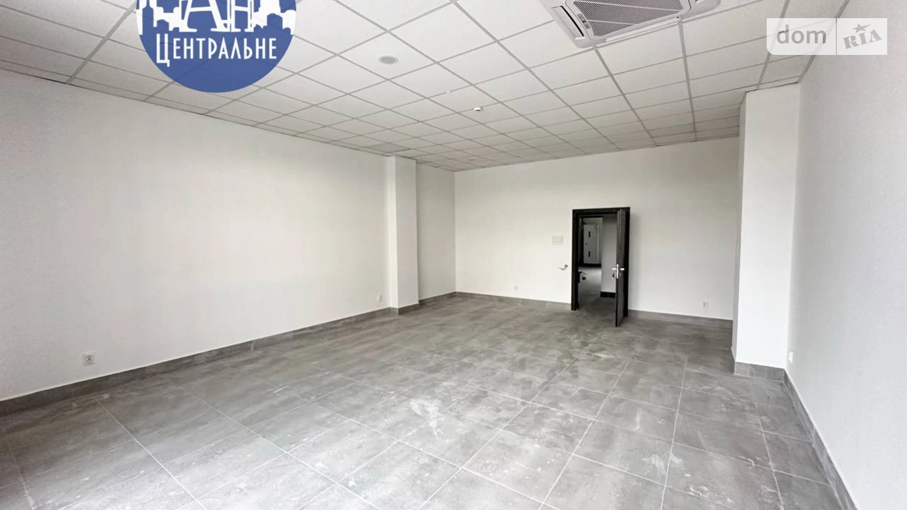 Сдается в аренду офис 48 кв. м в бизнес-центре, цена: 576 $ - фото 5