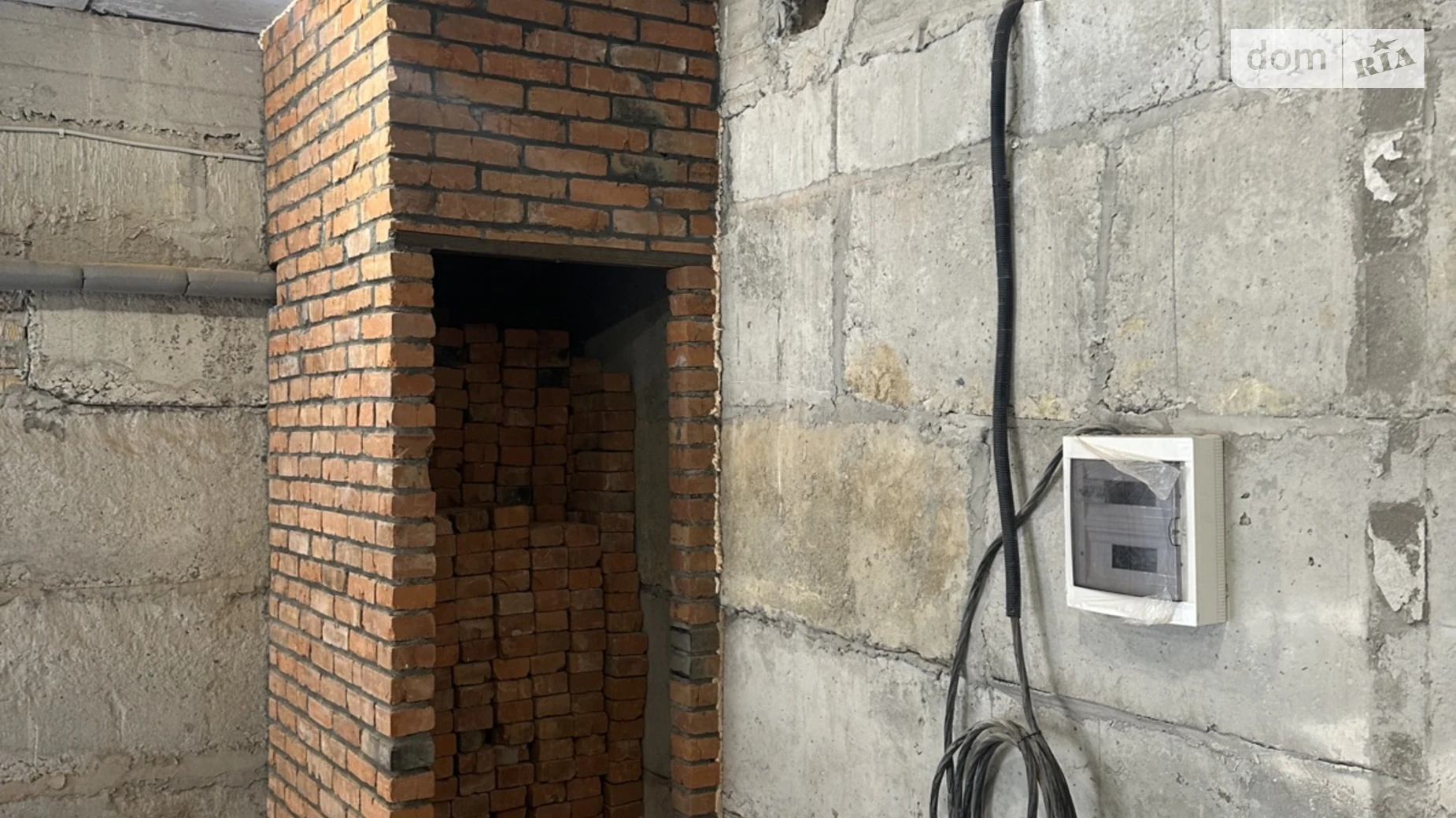 Продается место в гаражном кооперативе под легковое авто на 50 кв. м, цена: 40000 $ - фото 2