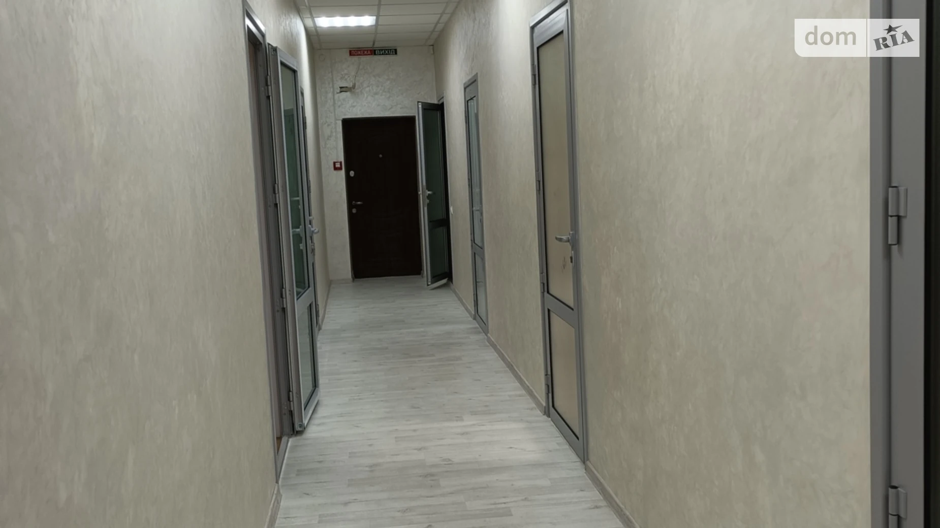 Сдается в аренду офис 37 кв. м в бизнес-центре, цена: 9250 грн - фото 2