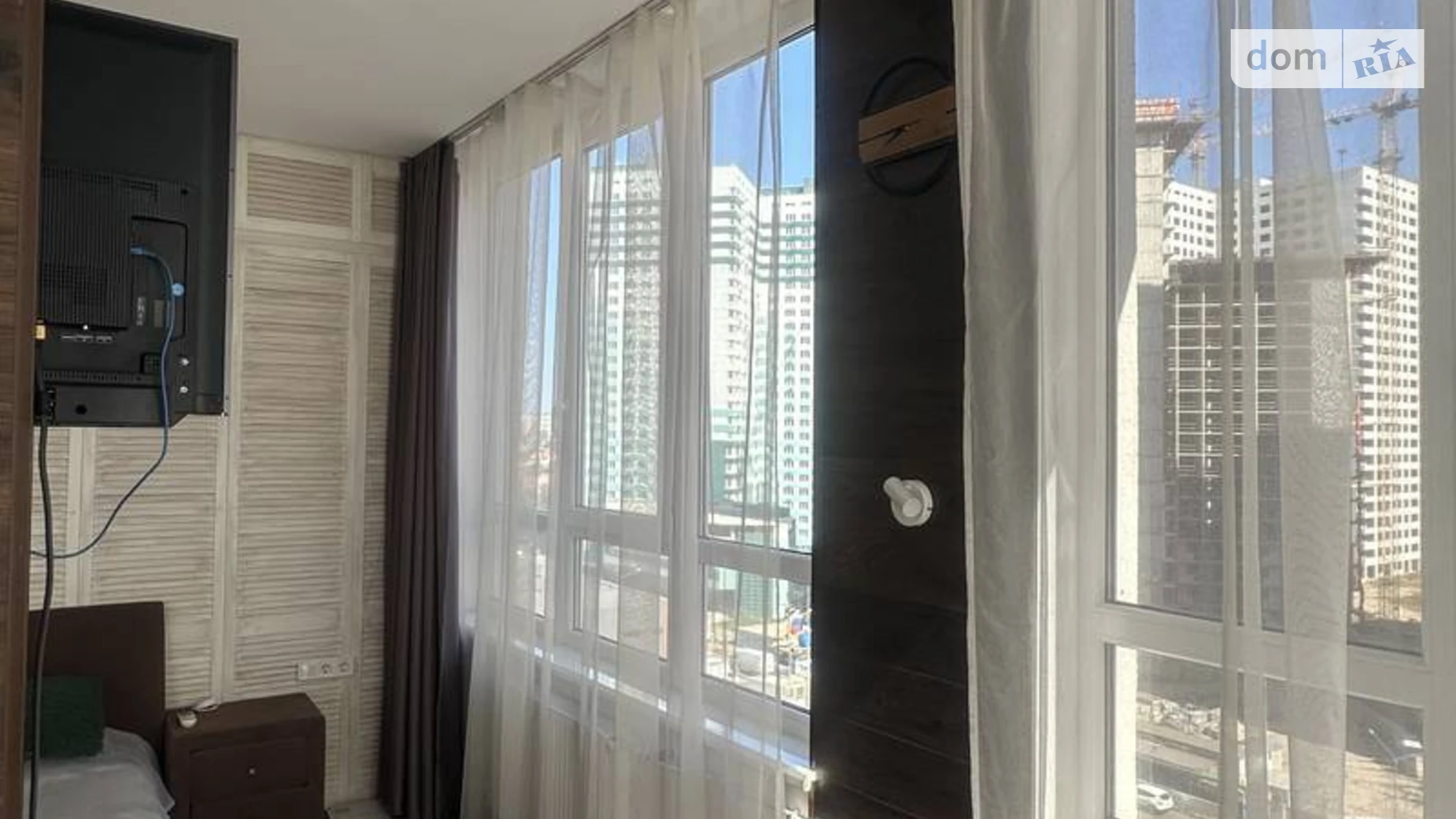 Продается 2-комнатная квартира 110.5 кв. м в Одессе, ул. Березовая, 2 корпус 2 - фото 3