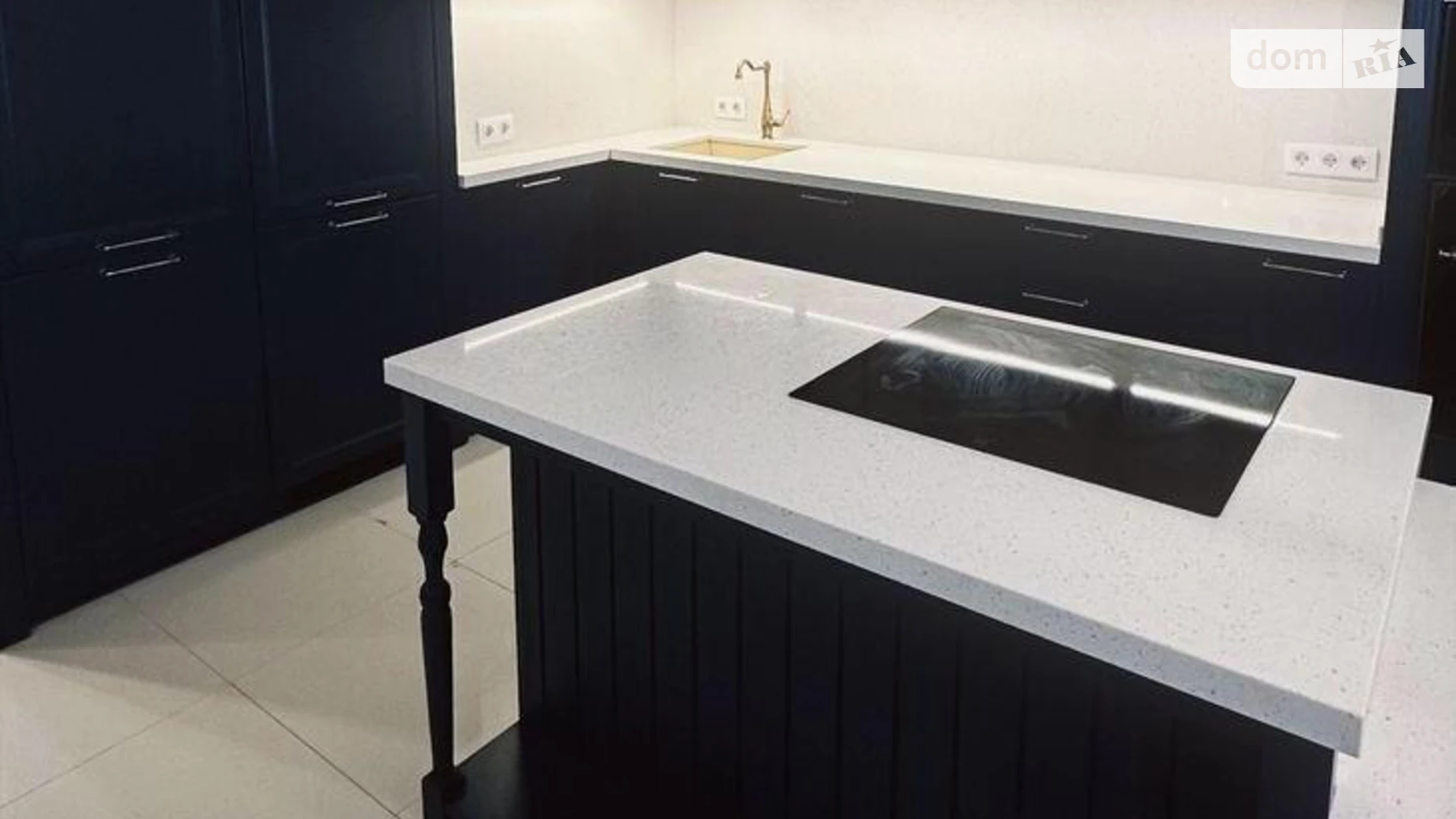 Продається 3-кімнатна квартира 113.9 кв. м у Києві, вул. Ахматової Анни - фото 2