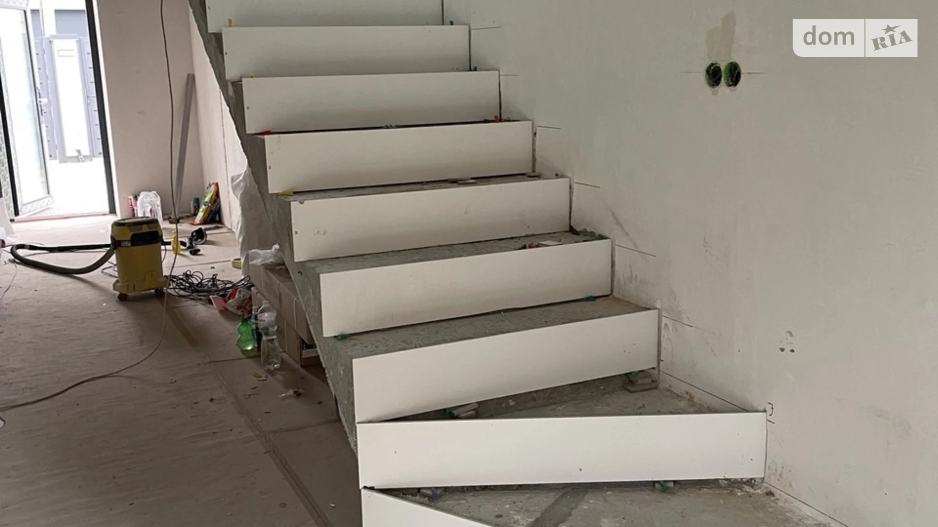 Продается дом на 2 этажа 115.7 кв. м с камином, цена: 135000 $ - фото 4