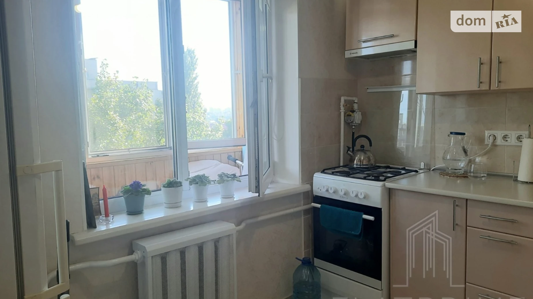 Продается 2-комнатная квартира 45.4 кв. м в Киеве, ул. Зодчих, 40 - фото 2