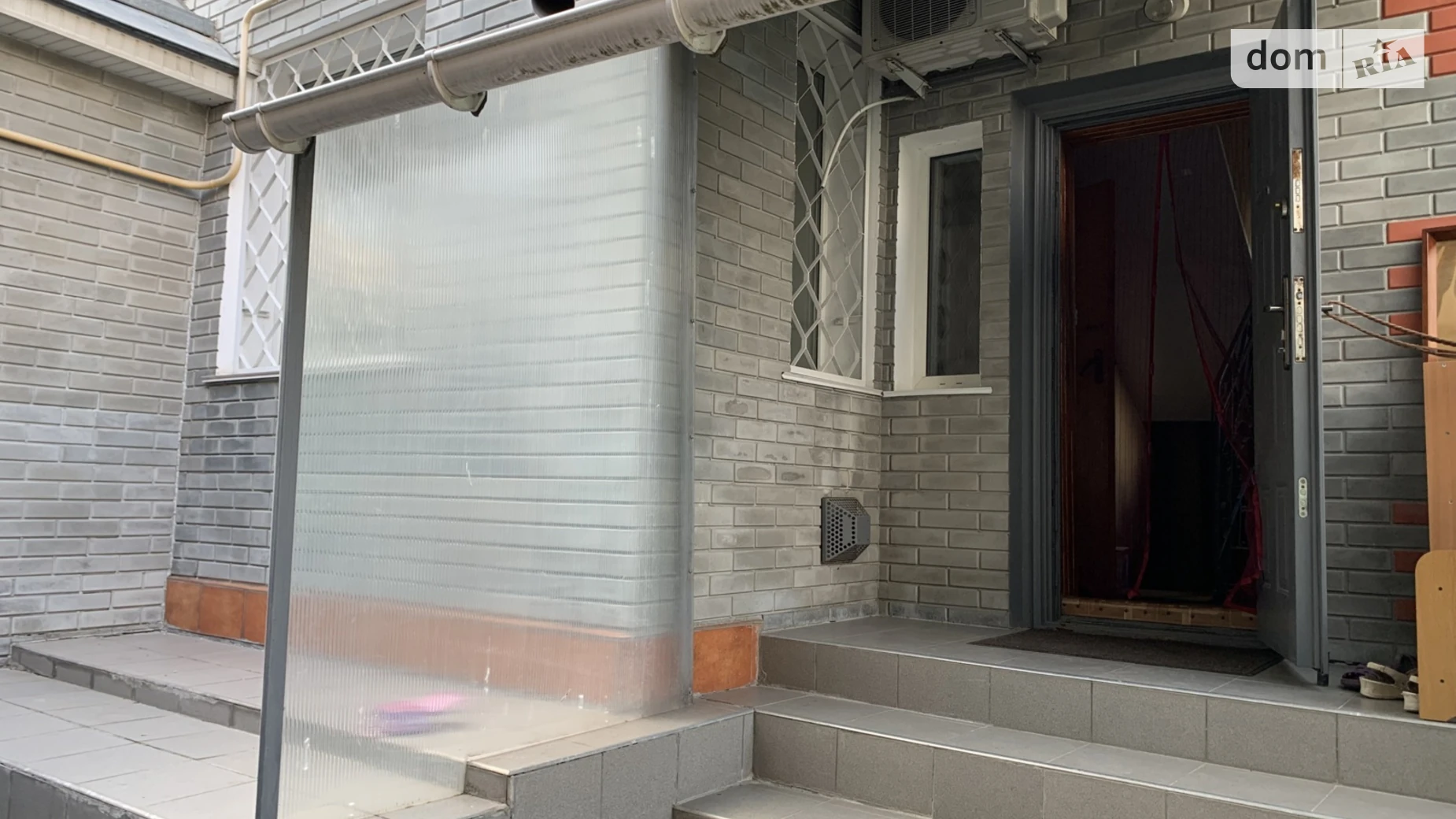 Продается дом на 2 этажа 315.7 кв. м с мебелью, цена: 180000 $ - фото 2