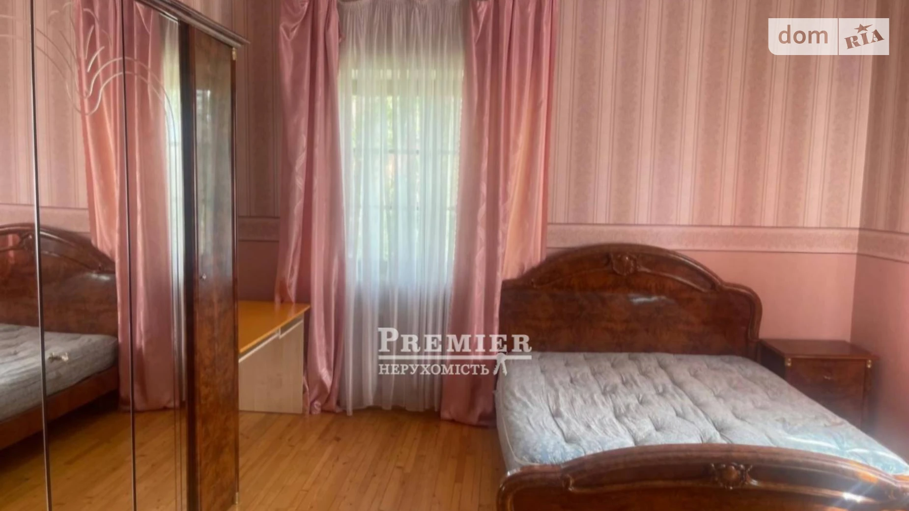 Продается дом на 3 этажа 620.7 кв. м с подвалом, цена: 400000 $ - фото 2