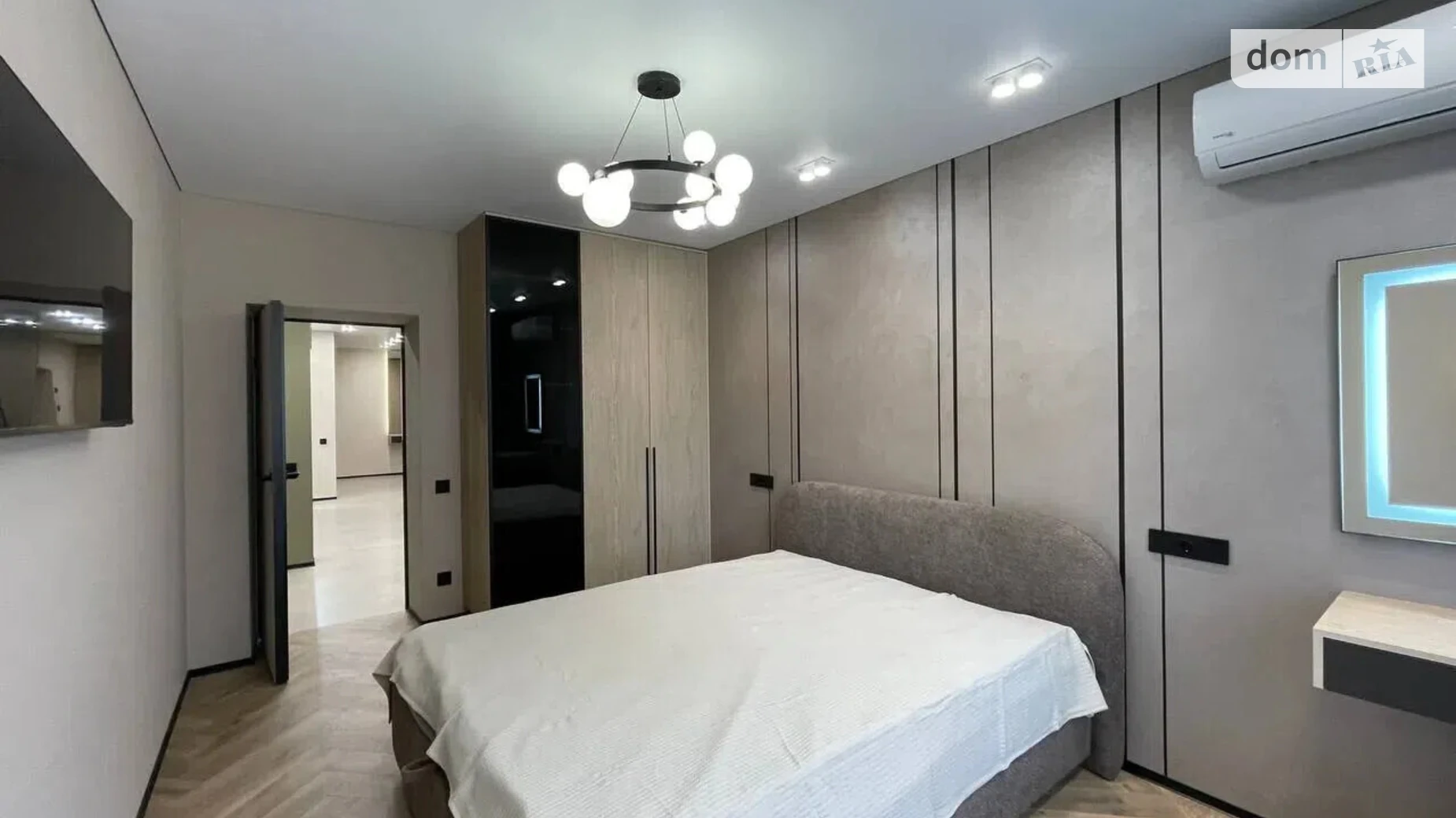 Продается 3-комнатная квартира 94 кв. м в Ивано-Франковске, ул. Юліана Пелеша(Крайковского), 4 - фото 4