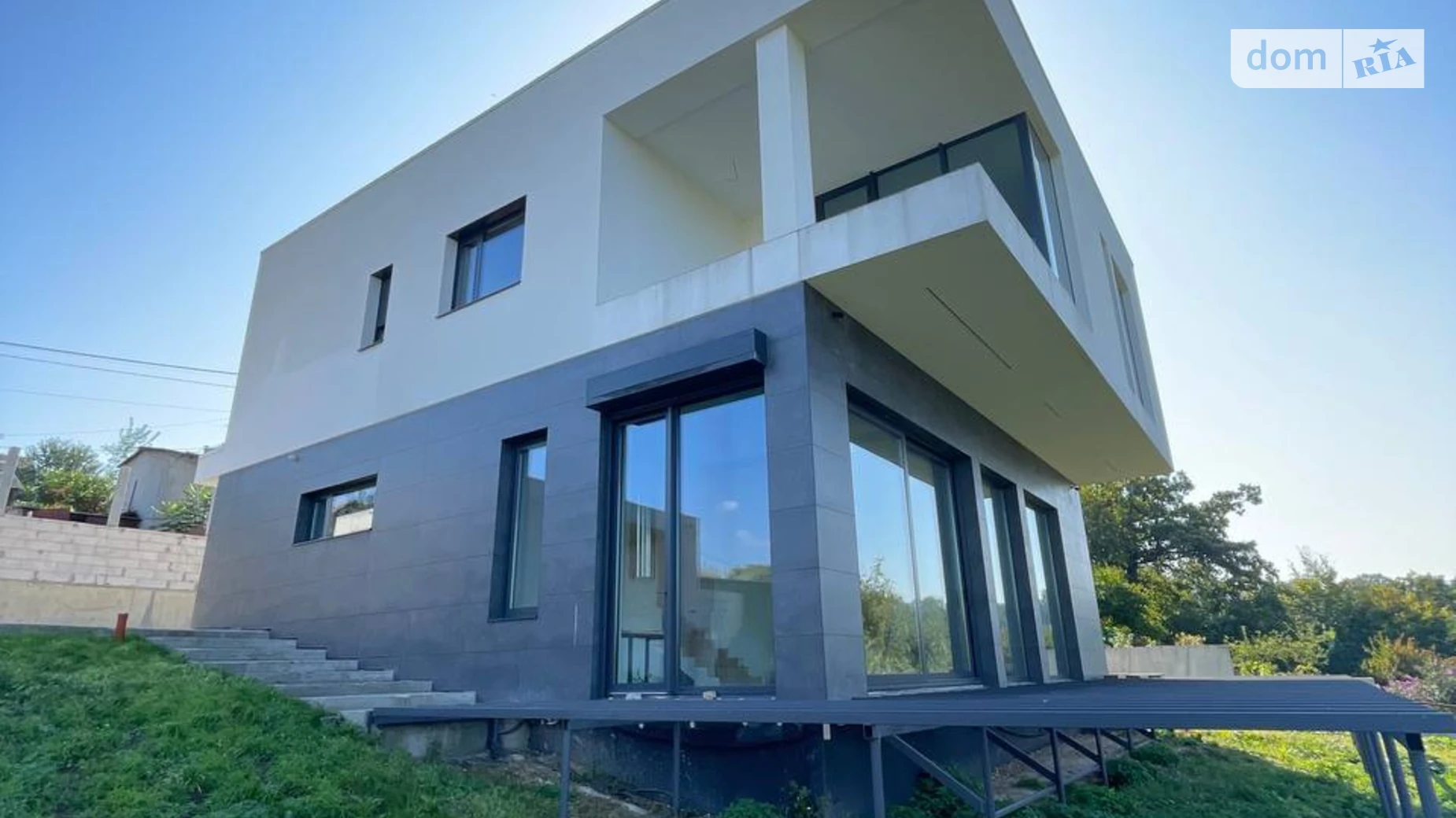 Продается дом на 2 этажа 350 кв. м с террасой, цена: 430000 $ - фото 2