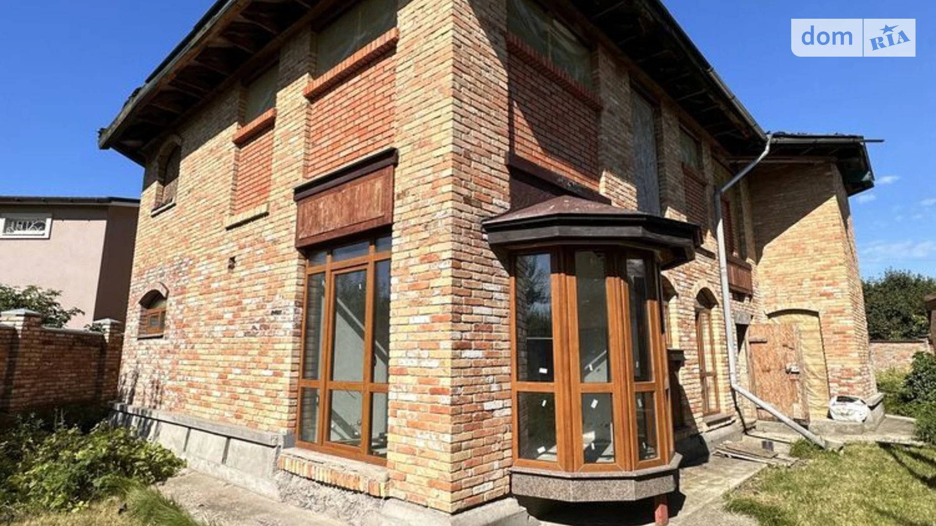 Продается дом на 2 этажа 300 кв. м с гаражом, цена: 80000 $ - фото 3