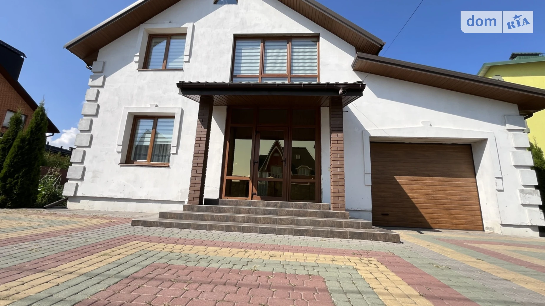 Продается дом на 2 этажа 186 кв. м с камином, цена: 220000 $ - фото 2