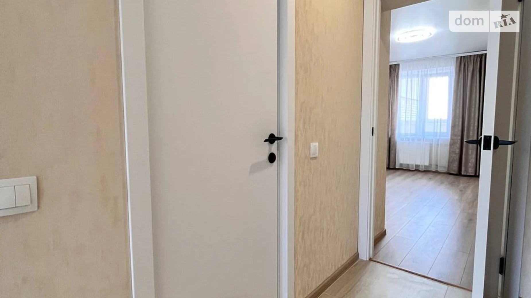 Продается 2-комнатная квартира 48.8 кв. м в Чернигове, ул. Самострова Игоря, 13 - фото 2
