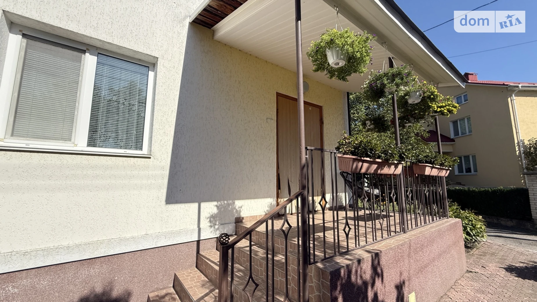 Продается дом на 2 этажа 307.7 кв. м с бассейном, цена: 195000 $ - фото 2