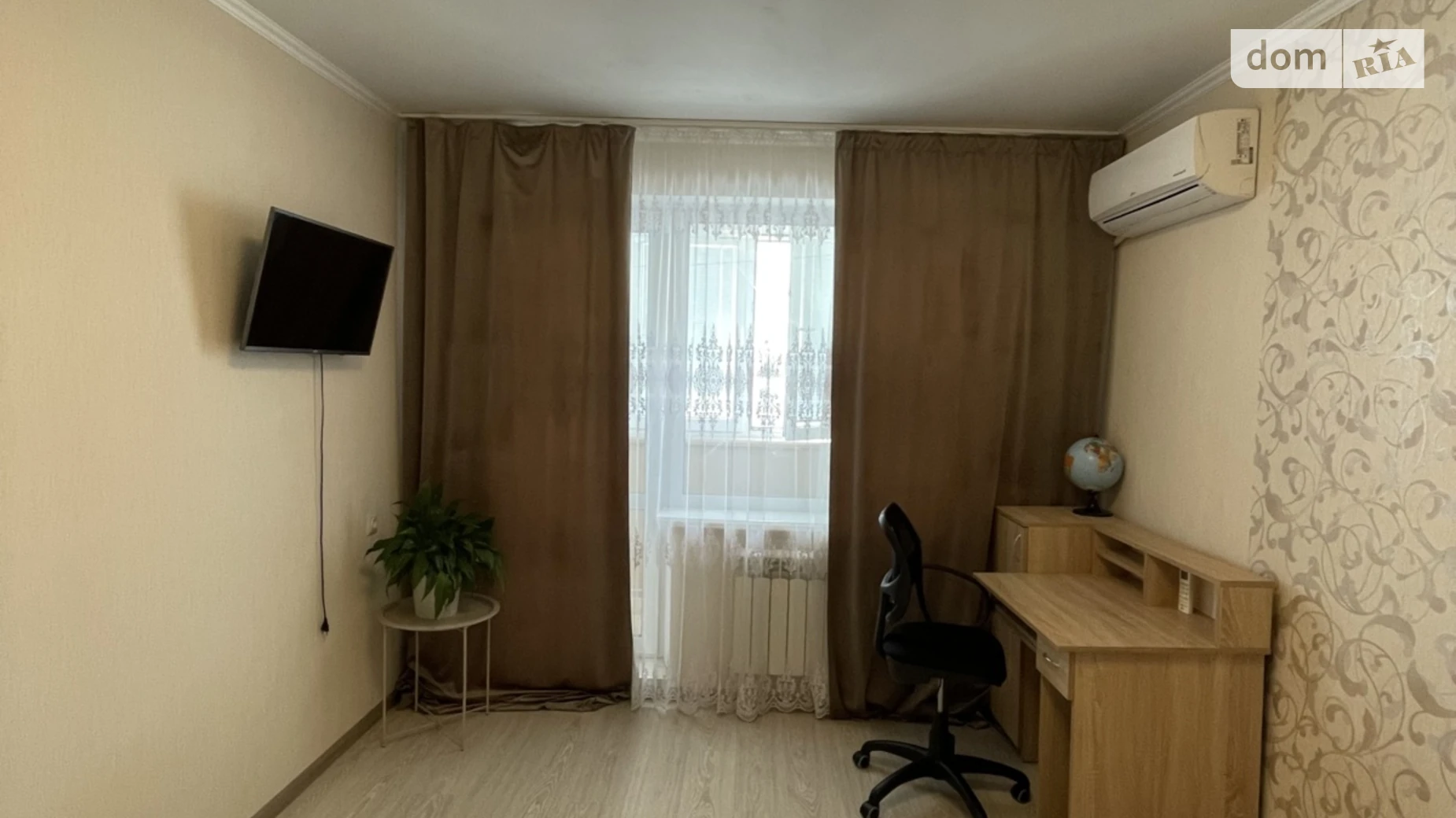 Продается 2-комнатная квартира 52.6 кв. м в Павлограде, ул. Центральная - фото 3