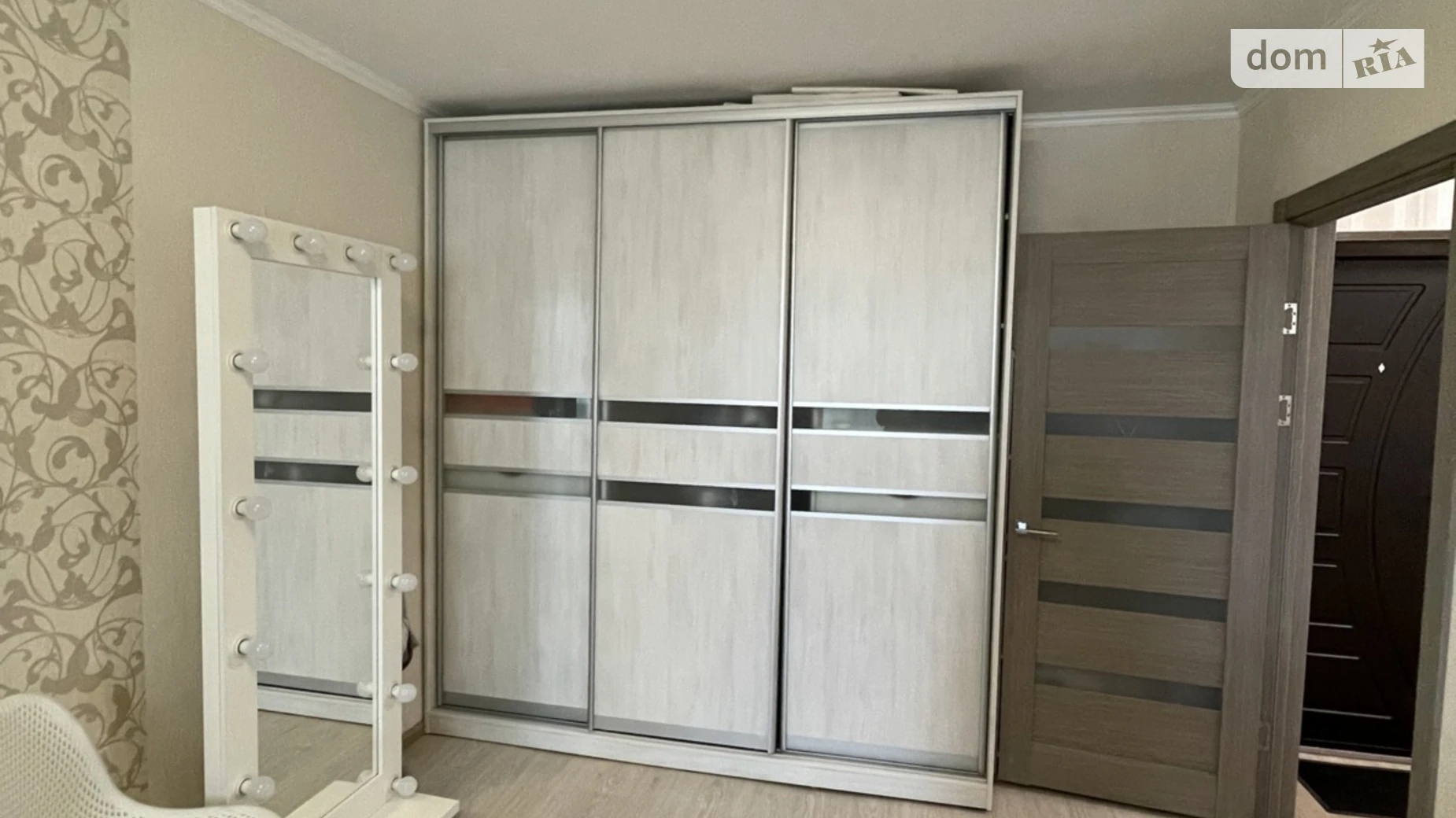 Продается 2-комнатная квартира 52.6 кв. м в Павлограде, ул. Центральная - фото 4