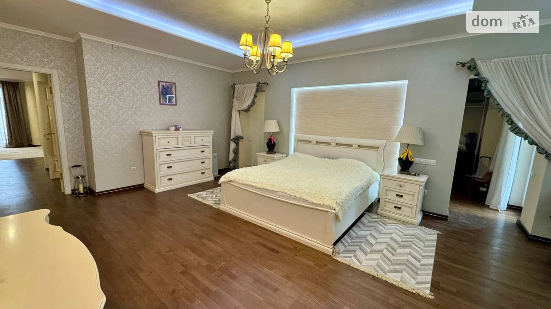 Продается 2-комнатная квартира 168.3 кв. м в Харькове, ул. Чернышевская, 50 - фото 2