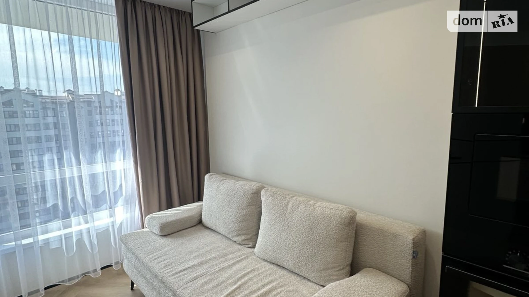 Продается 1-комнатная квартира 40 кв. м в Ивано-Франковске, ул. Бельведерська, 32Б - фото 3