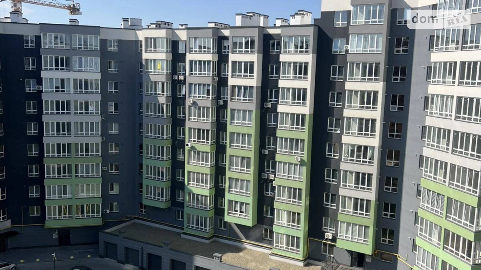Продается 3-комнатная квартира 92 кв. м в Ивано-Франковске, ул. Приозерная, 38 - фото 2