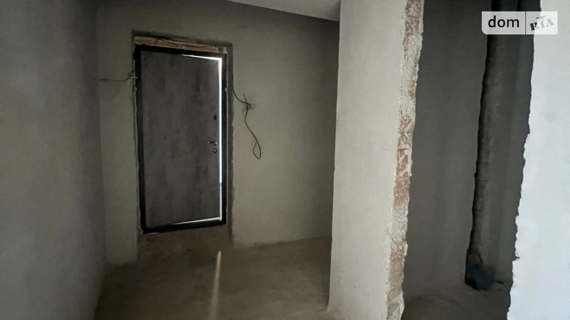 Продается 3-комнатная квартира 92 кв. м в Ивано-Франковске, ул. Приозерная, 38 - фото 4