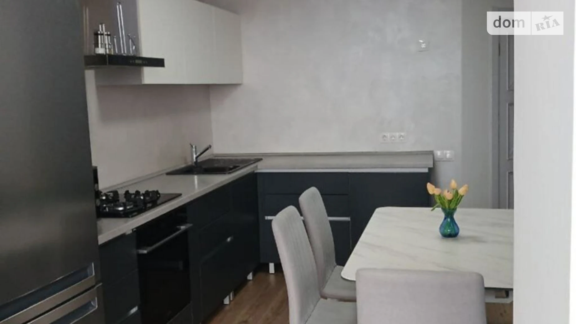 Продається 2-кімнатна квартира 67 кв. м у Дніпрі, вул. Високовольтна, 14А - фото 2