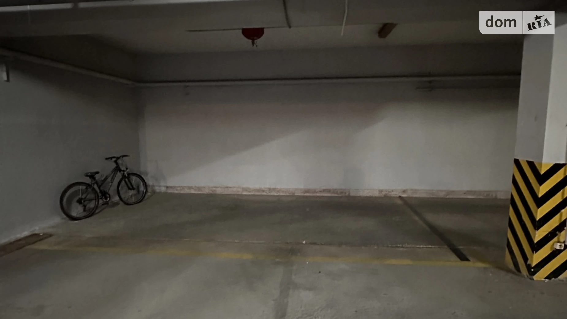 Продается подземный паркинг под легковое авто на 18 кв. м, цена: 18000 $ - фото 5