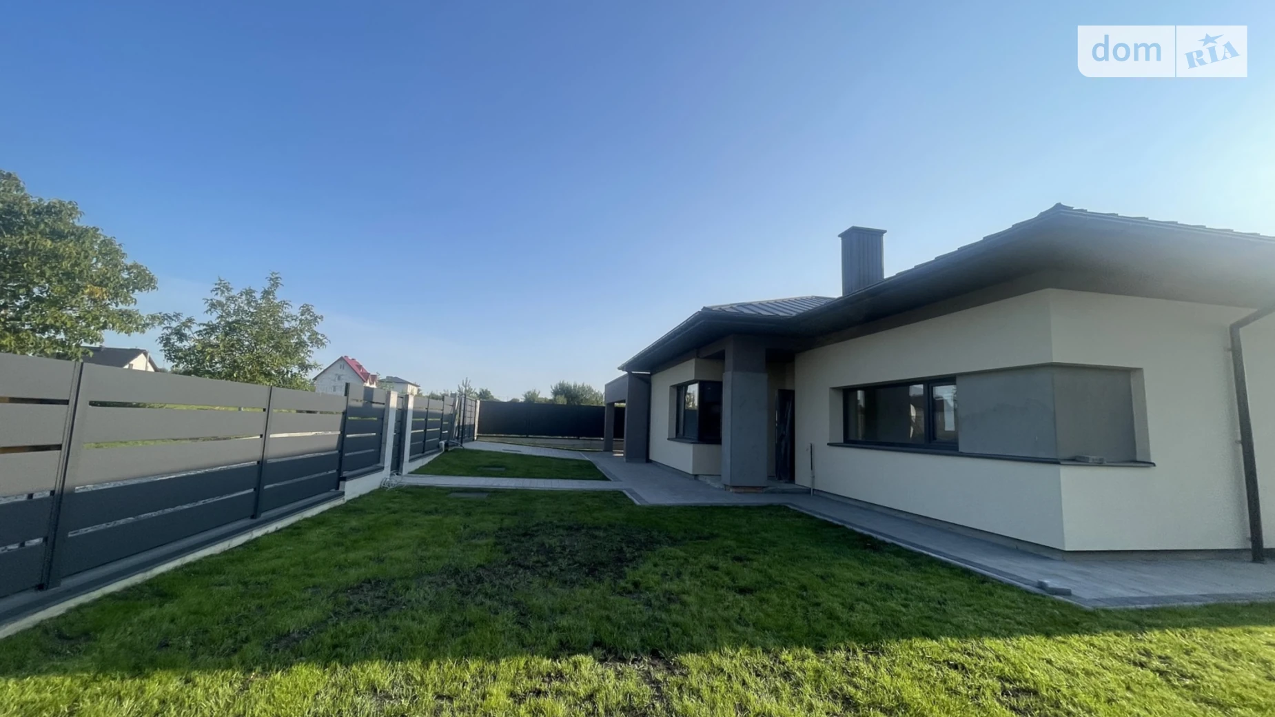 Продается одноэтажный дом 125 кв. м с бассейном, цена: 156000 $ - фото 2