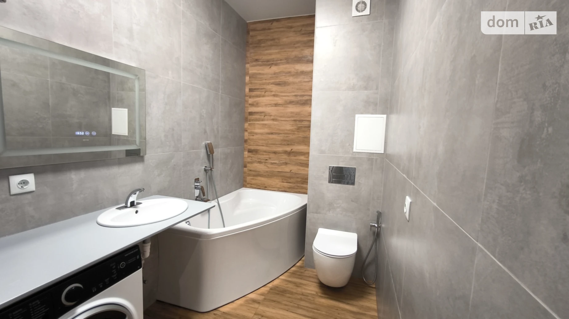 Продается 1-комнатная квартира 43 кв. м в Одессе, Фонтанская дор. - фото 3