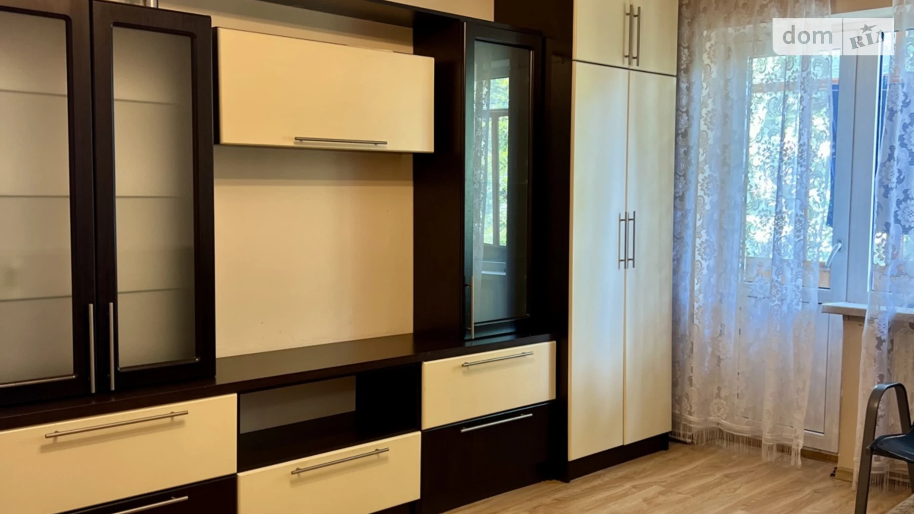 Продается 2-комнатная квартира 47 кв. м в Ивано-Франковске, пл. Привокзальная, 24 - фото 4