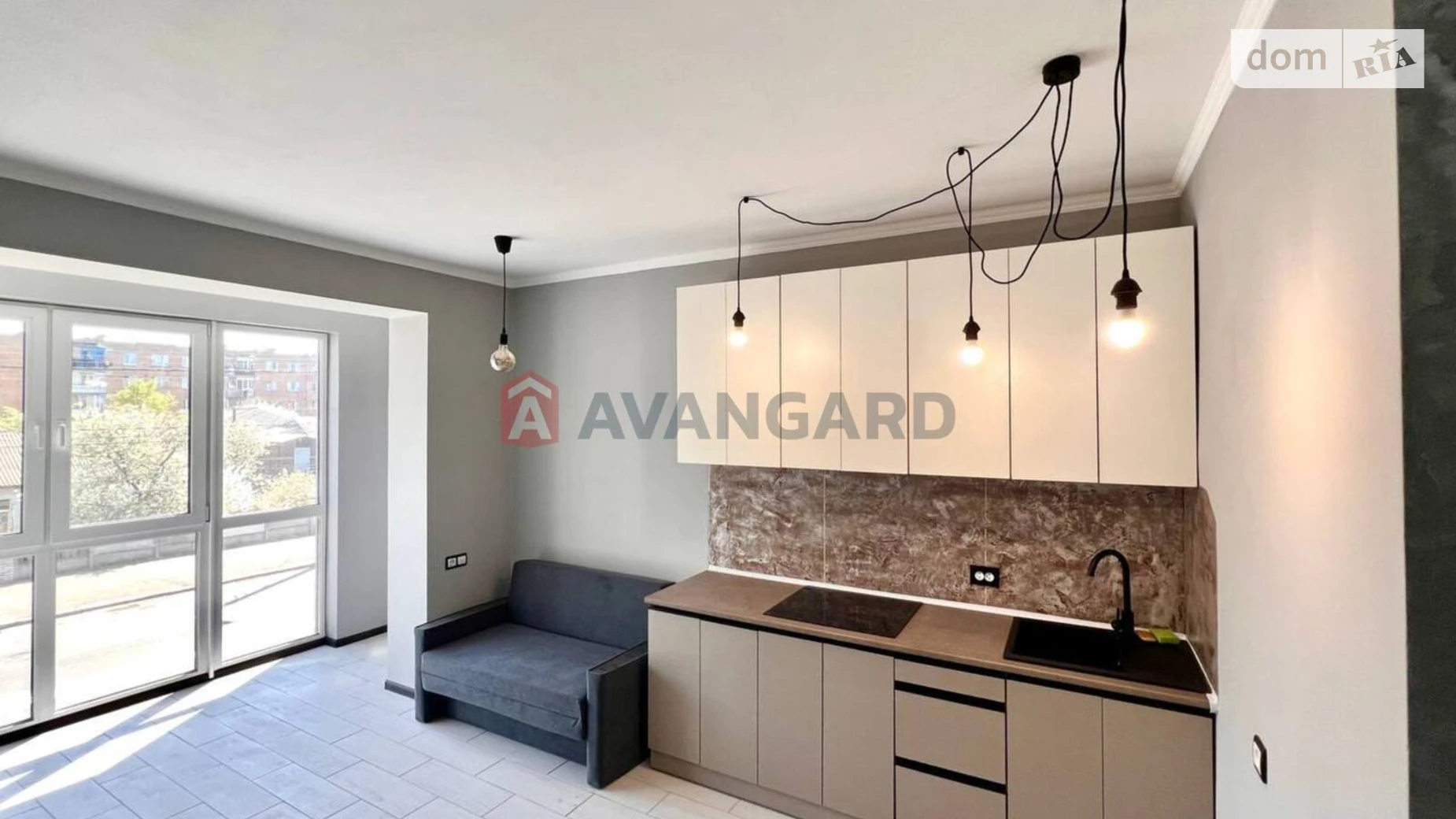 Продается 1-комнатная квартира 42 кв. м в Черкассах, ул. Сенная(Добровольского), 32 - фото 3