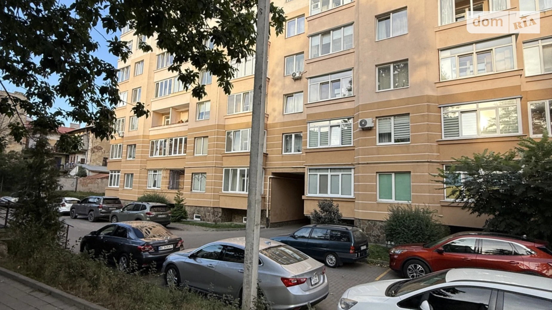 Сдается в аренду 1-комнатная квартира 42 кв. м в Львове, ул. Михновских Братьев, 32Б - фото 5